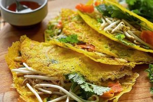 Bánh xèo cố Nhung tại chợ Núi Đèo